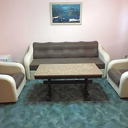 Svilena 酒店 斯维伦格勒